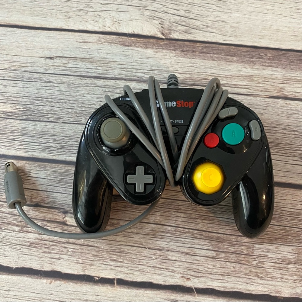Nintendo GameCube & Wii G3 Wired Controller Gamepad Gamestop BB-111 Turbo.
